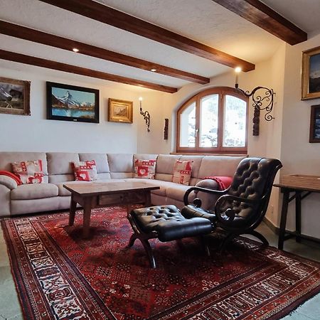 Haus Tiefbach - Apartment Cervino Zermatt Buitenkant foto