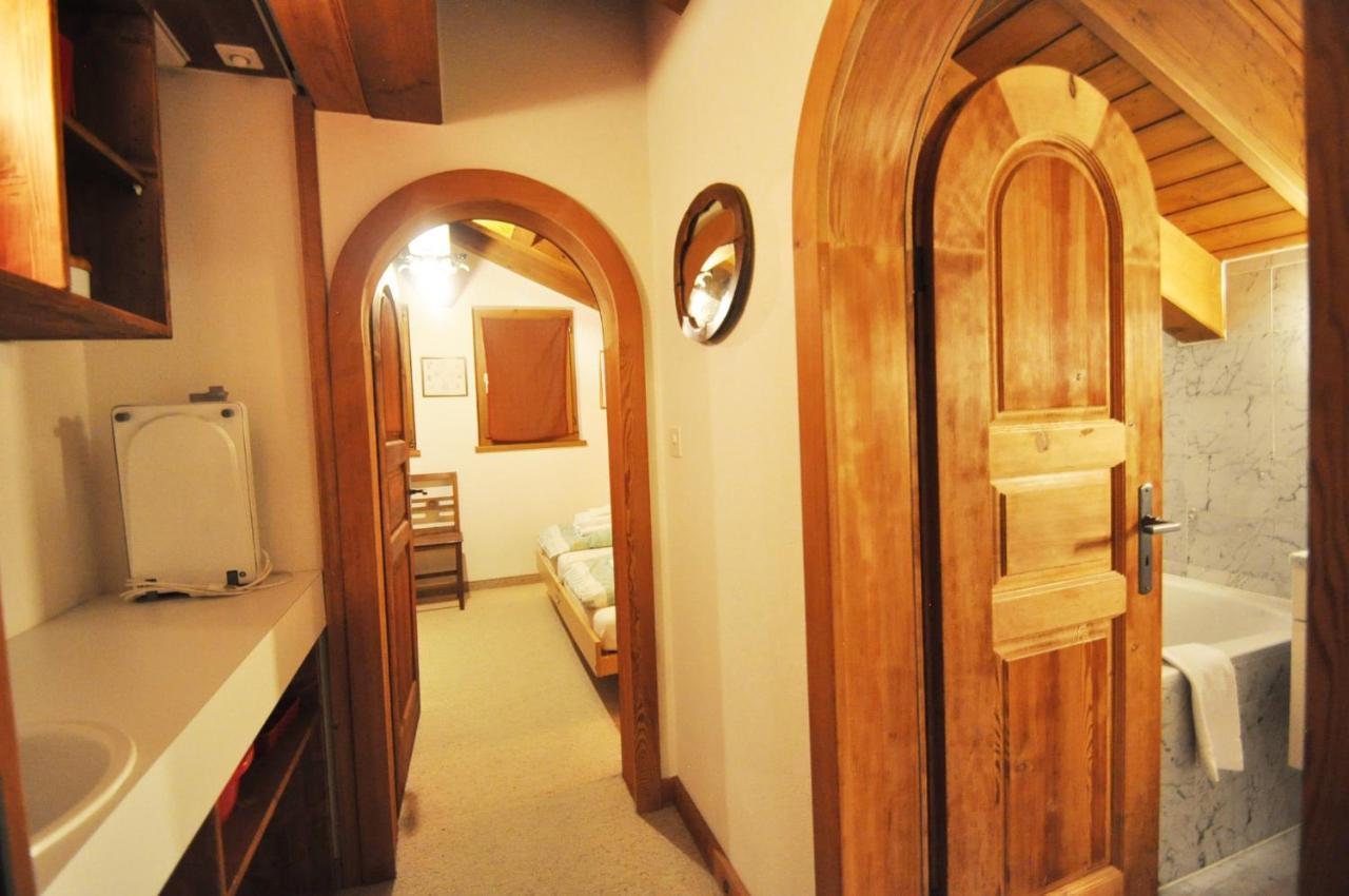 Haus Tiefbach - Apartment Cervino Zermatt Buitenkant foto